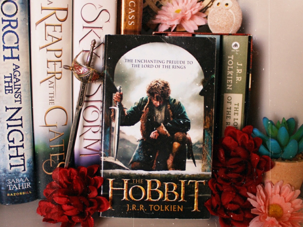 [Book Review] The Hobbit by J. R. R Tolkien